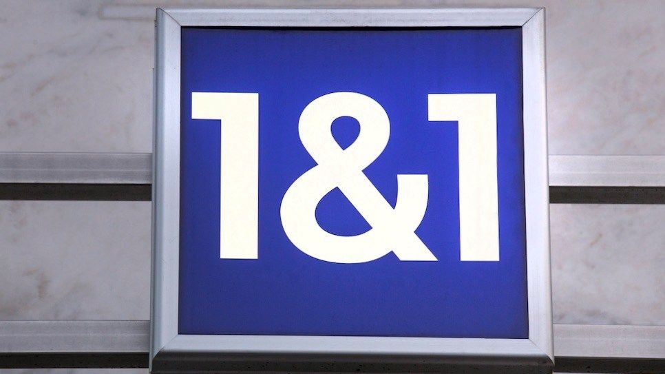 1&1 Adobe 17523.jpeg